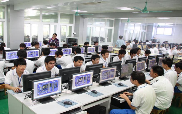 （高中生报读）2019年春季三年制高级技工+成人大专招生专业一览表