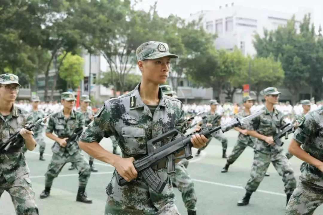 深入企业调研 办好电竞专业