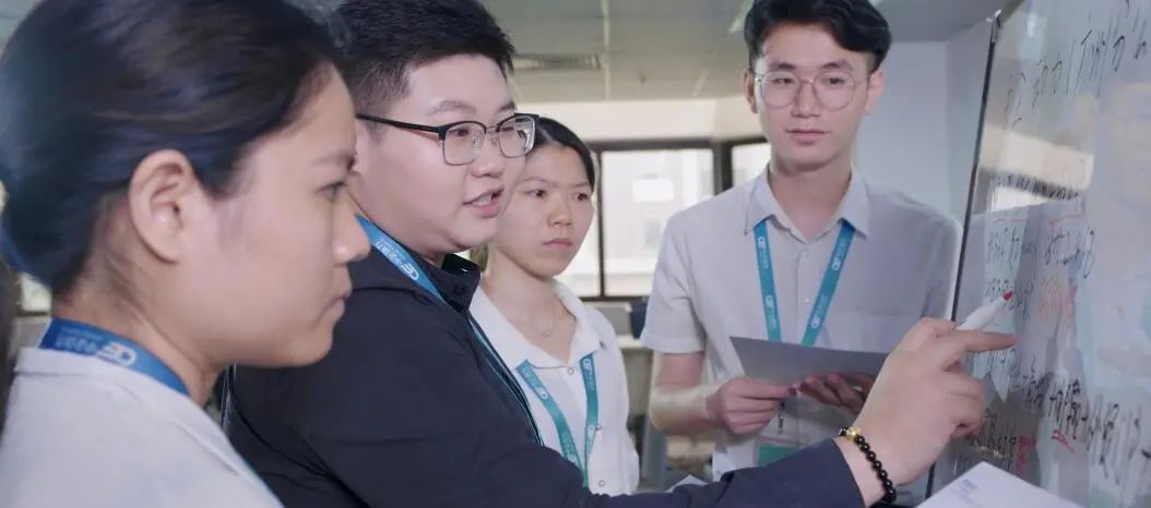 广东岭南现代技师学院优秀毕业生