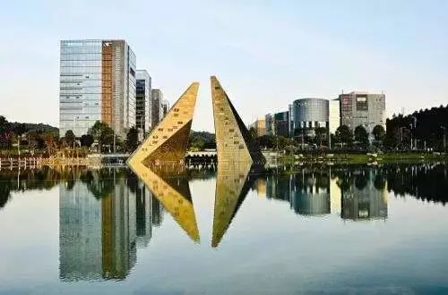 广东岭南现代技师学院汽车检测与维修专业介绍