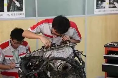 广东岭南现代技师学院汽车检测与维修专业介绍