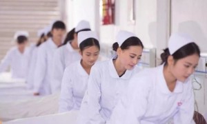 广州初中毕业读护士学校有哪些选择