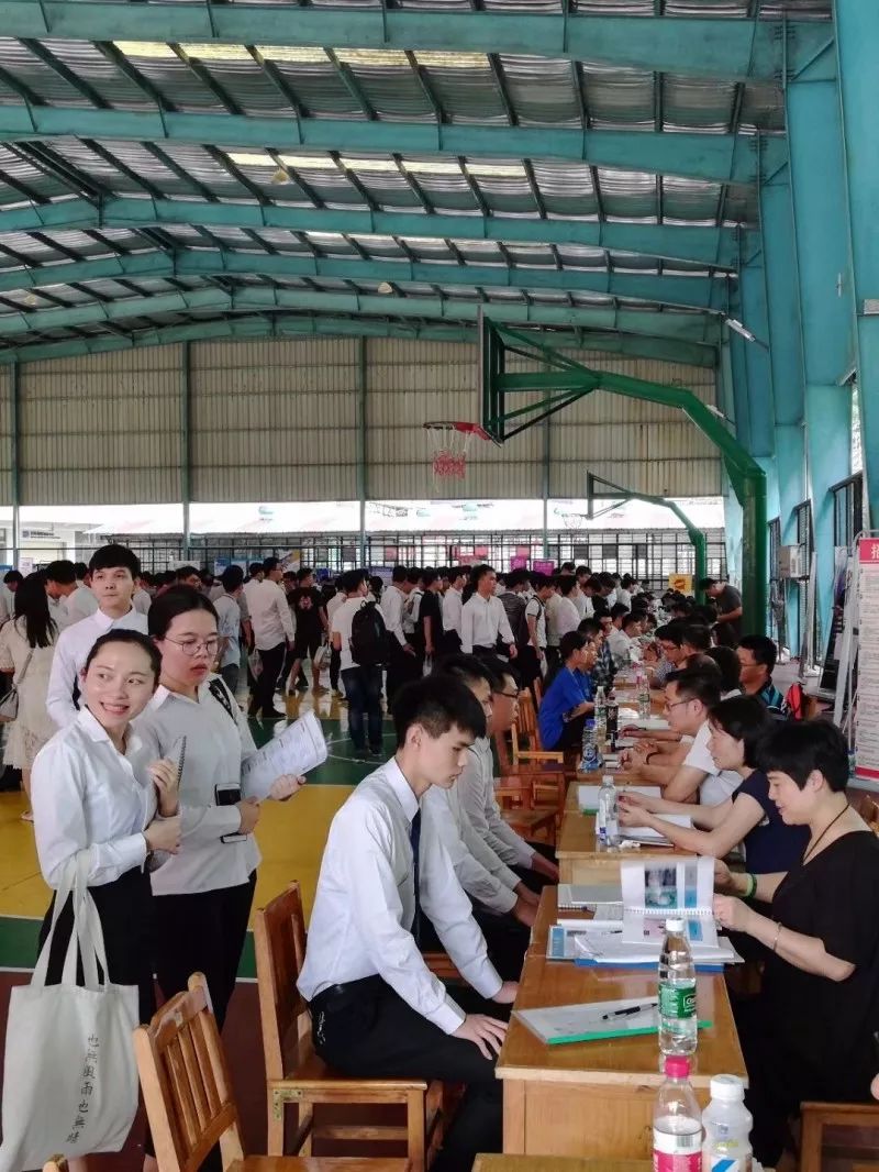 广州白云技校新媒体教研室毕业设计作品集-广东技校排名网