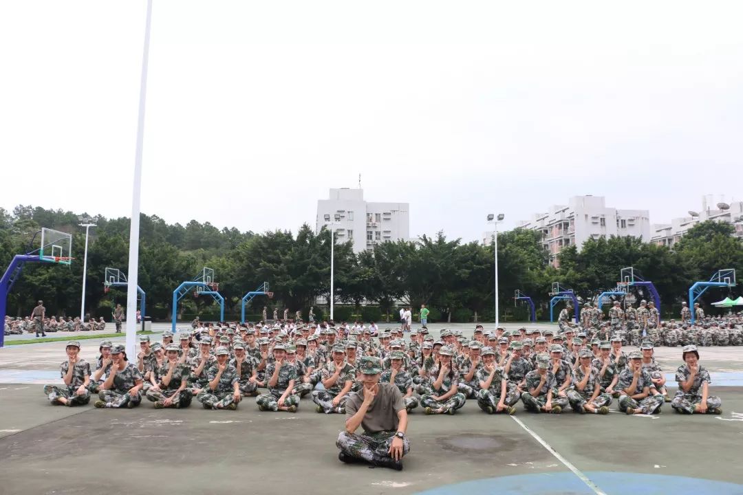 广州城建技校军训回顾-广东技校排名网
