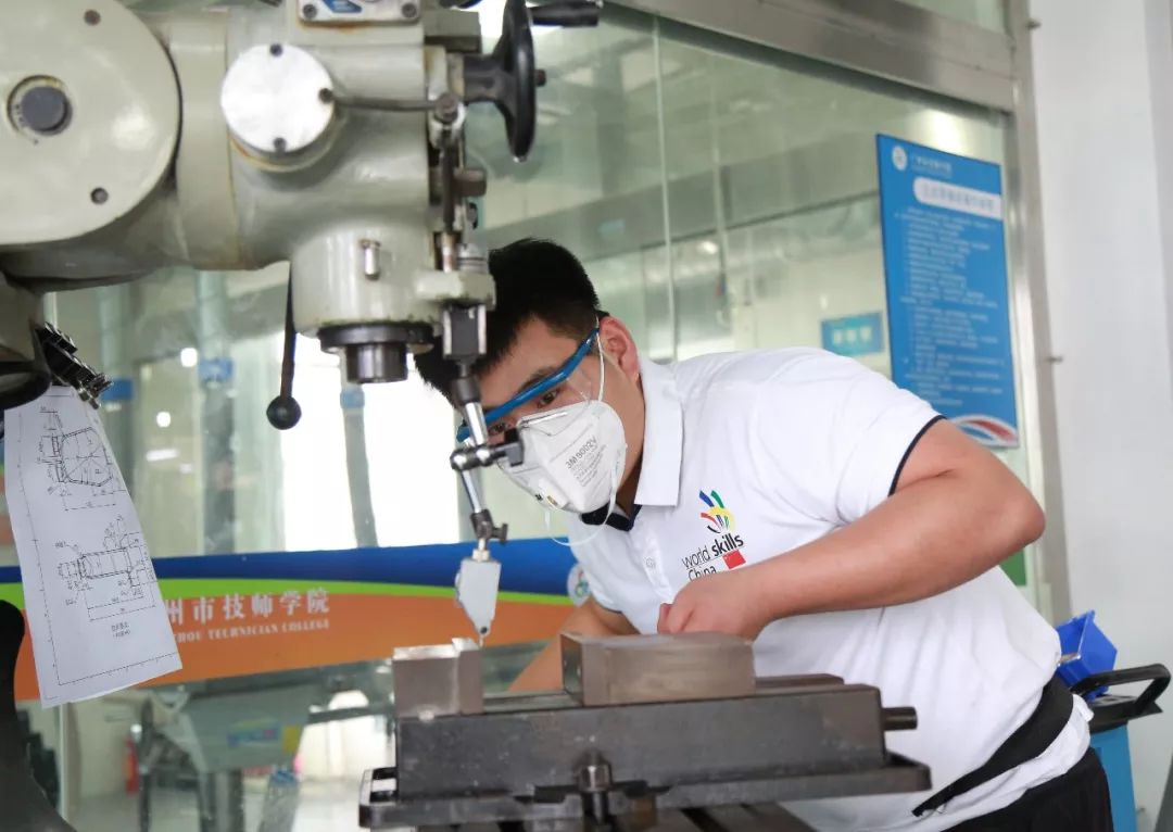广州市技师学院举行第45届世界技能大赛原型制作项目考核-广东技校排名网
