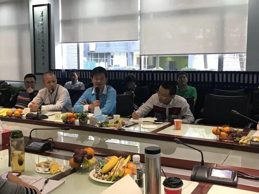 经济管理系与医药健康系研讨会