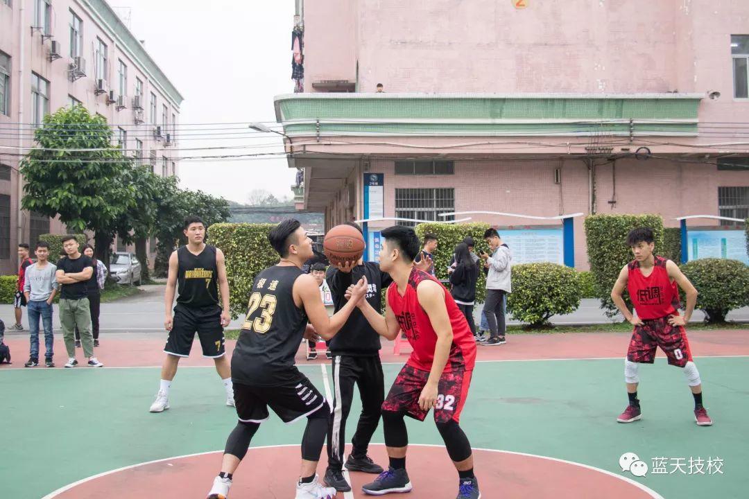 快攻阵地，技高一筹-篮球比赛