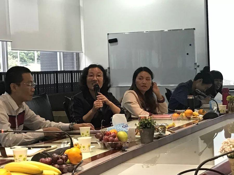 经济管理系与医药健康系研讨会