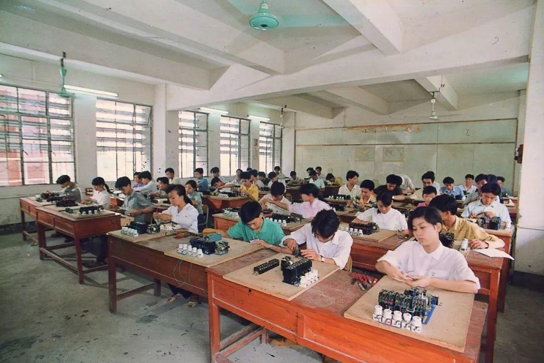 文化周末 | 选择了教书育人，就要勇敢走下去