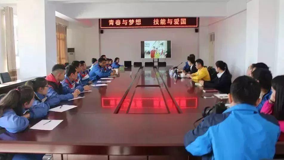 广州轻工技师学院手绘图