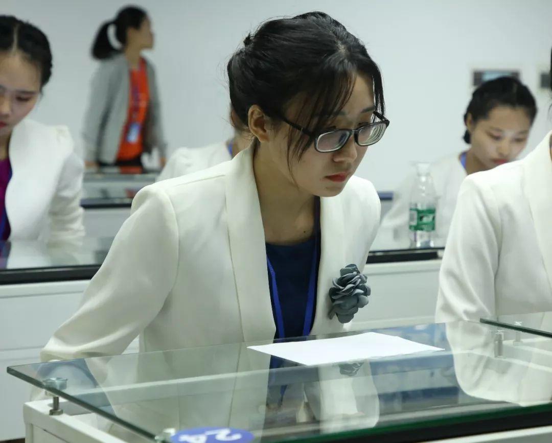 精心办赛，实力登顶——深技师文秘小花勇夺省赛大奖！