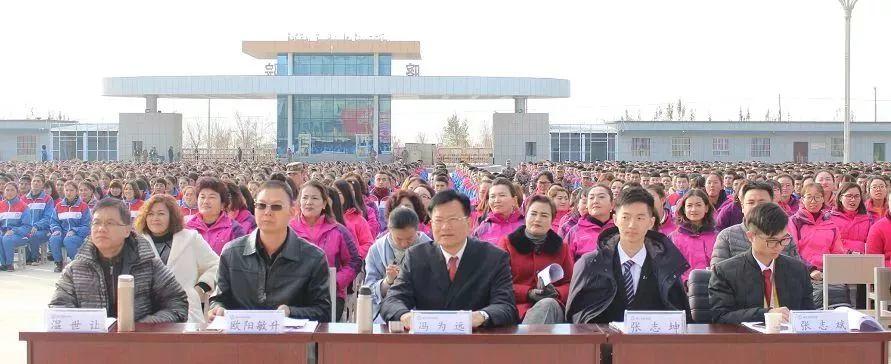 广州轻工技师学院手绘图