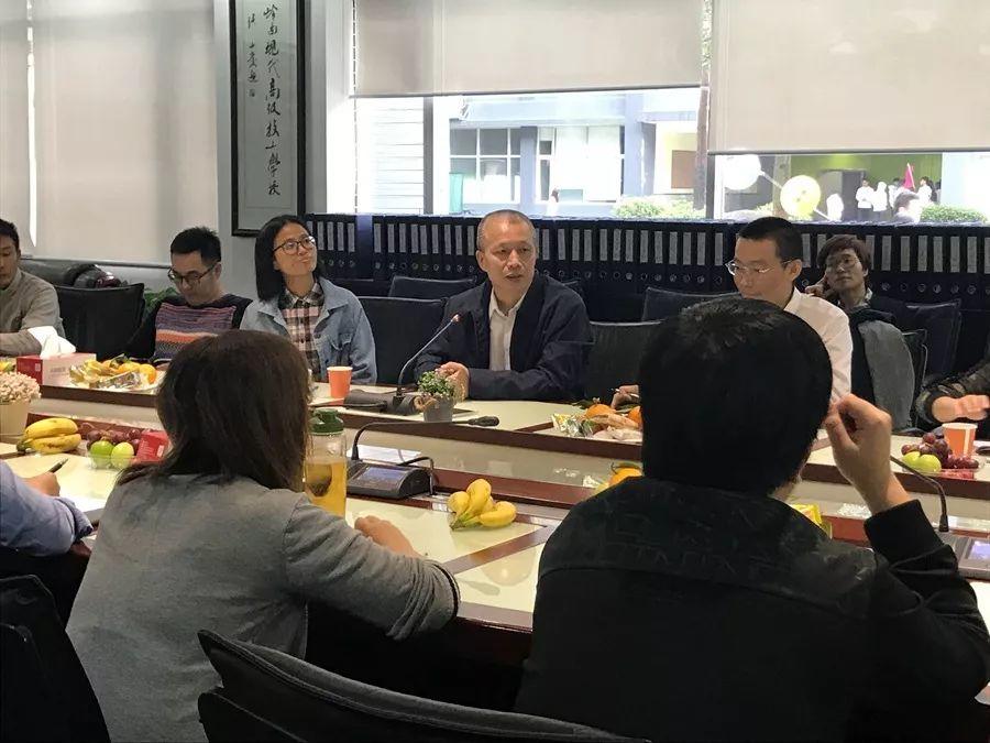 经济管理系与医药健康系研讨会
