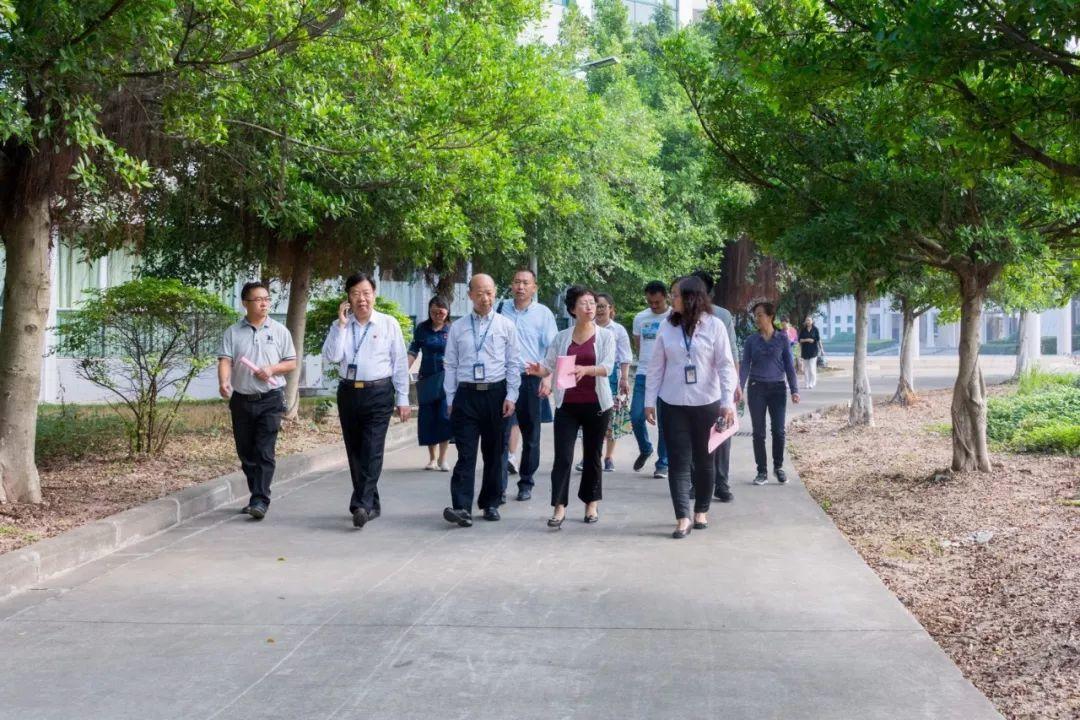 对口交流 携手发展——记都匀市中等职业学校到我校进行对口交流活动