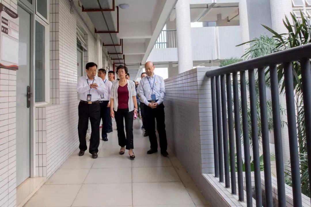 对口交流 携手发展——记都匀市中等职业学校到我校进行对口交流活动