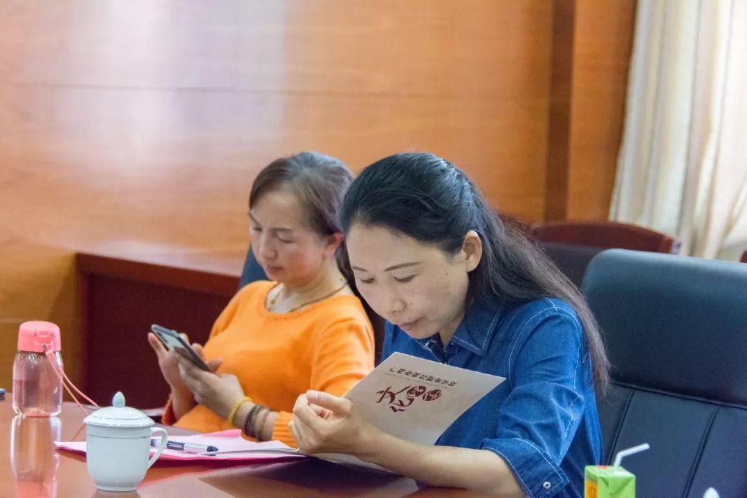 对口交流 携手发展——记都匀市中等职业学校到我校进行对口交流活动