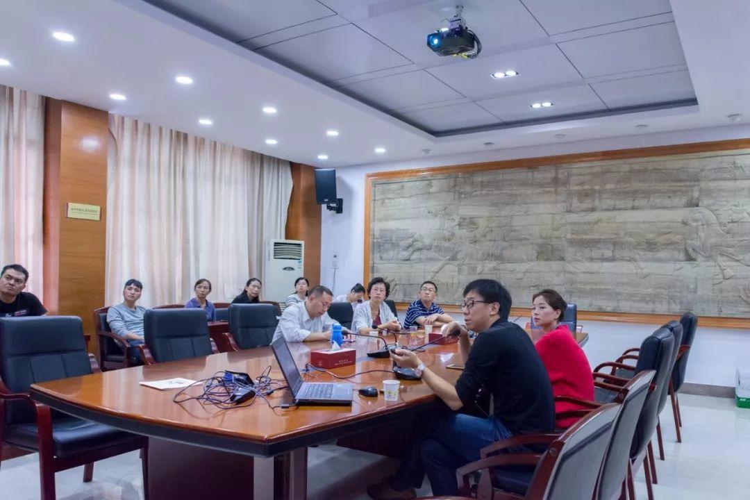 对口交流 携手发展——记都匀市中等职业学校到我校进行对口交流活动