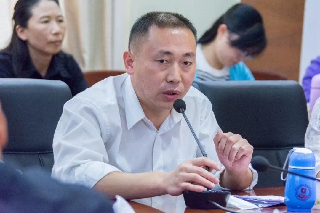 对口交流 携手发展——记都匀市中等职业学校到我校进行对口交流活动