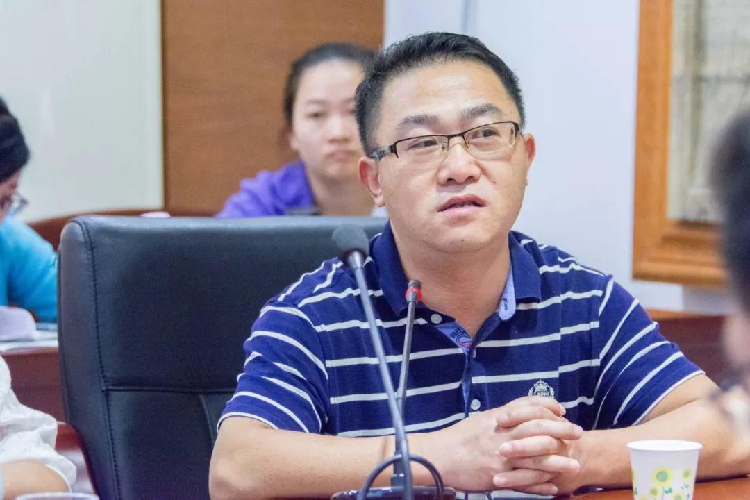 对口交流 携手发展——记都匀市中等职业学校到我校进行对口交流活动
