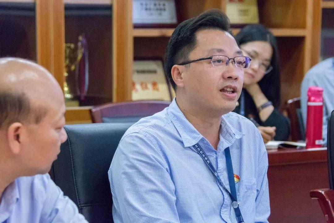 对口交流 携手发展——记都匀市中等职业学校到我校进行对口交流活动