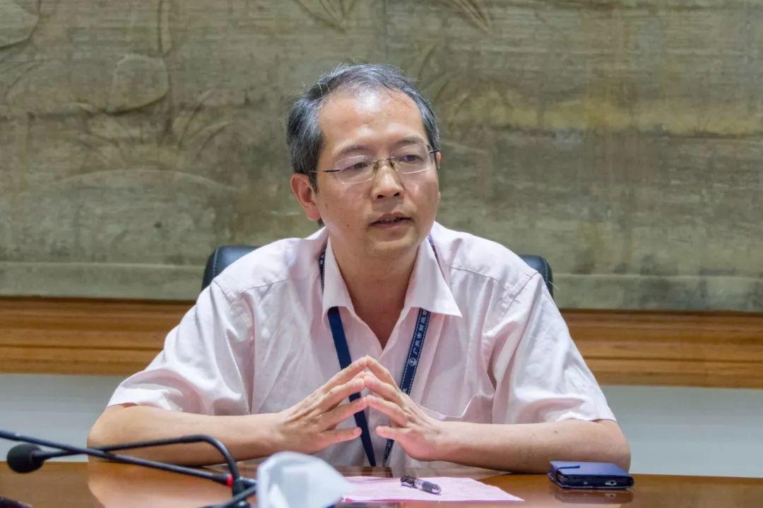 对口交流 携手发展——记都匀市中等职业学校到我校进行对口交流活动