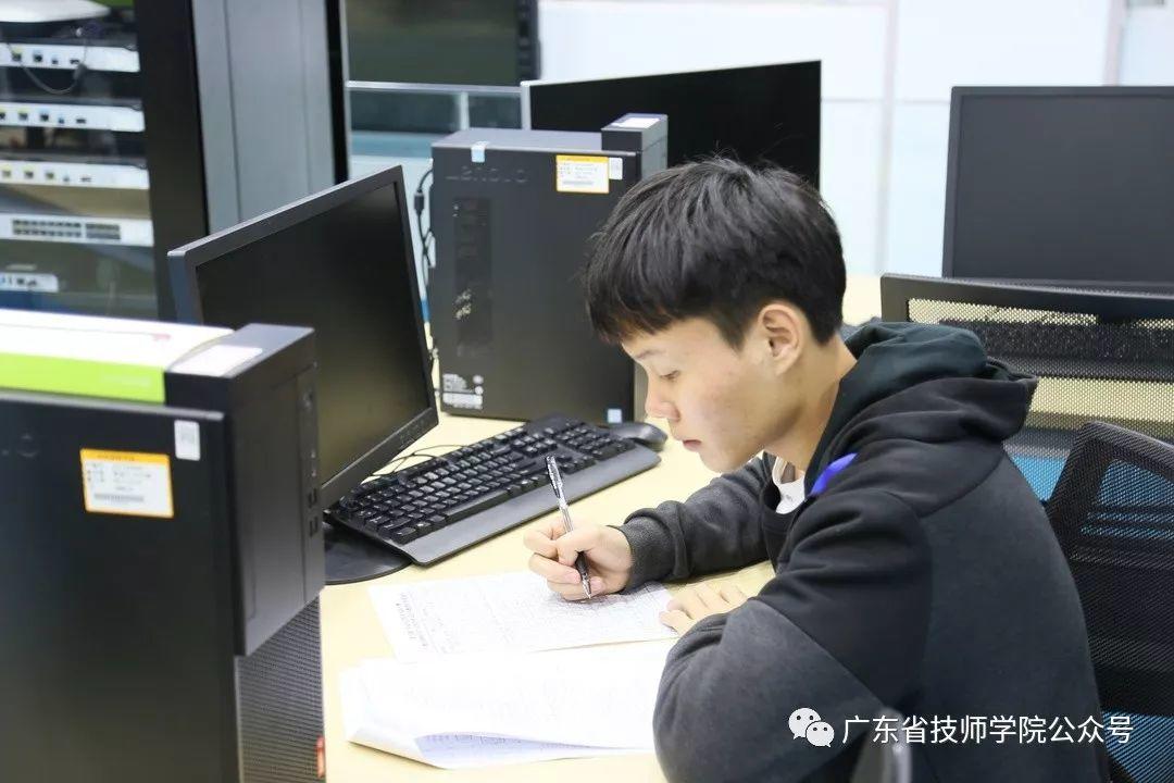 广东省技师学院在第三届广东省技工院校技能大赛上斩获佳绩