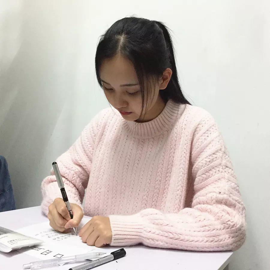 尽展汉字之美，书写精彩人生