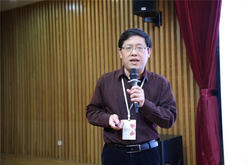 「迈向工业4.0」新工科教育教学暨第二届机器人学院与创新人才培养研讨会在我院成功举行