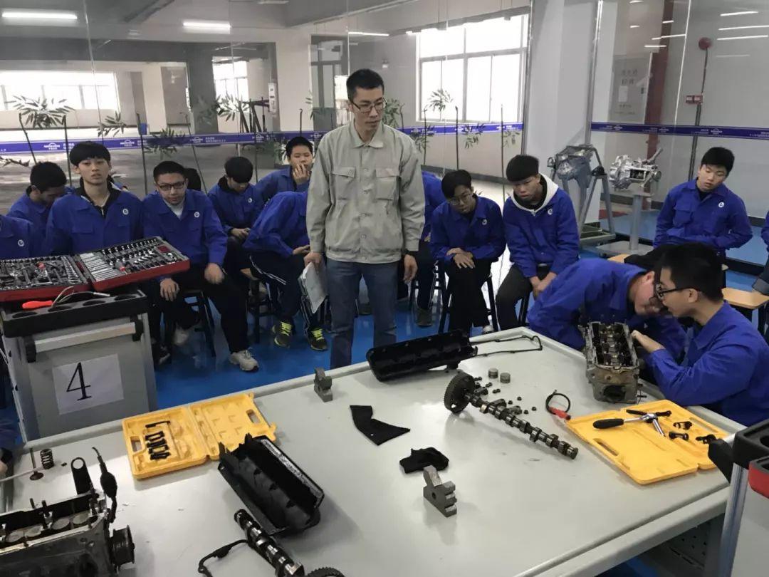 “中德诺浩高技能汽车人才培养项目全国师资培训基地”正式落户江门