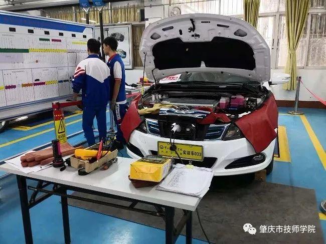 肇庆市技师学院获“行云杯”全国新能源汽车比赛二等奖-广东技校排名网