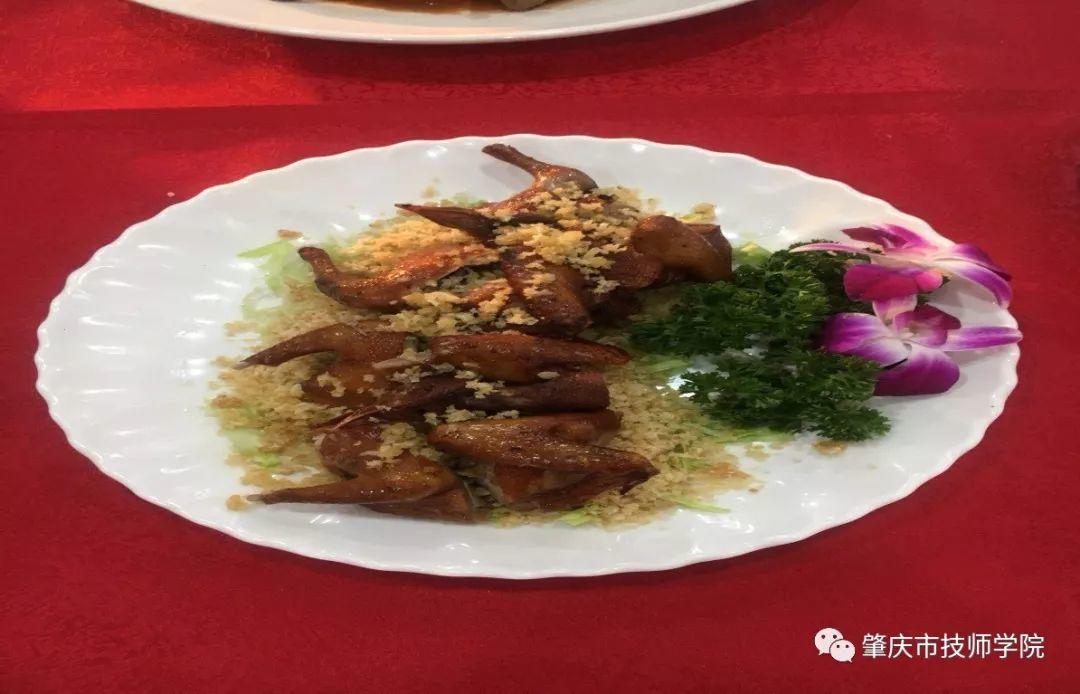 肇庆市技师学院与粤港澳大湾区(肇庆) 青年交流活动隆重开展！