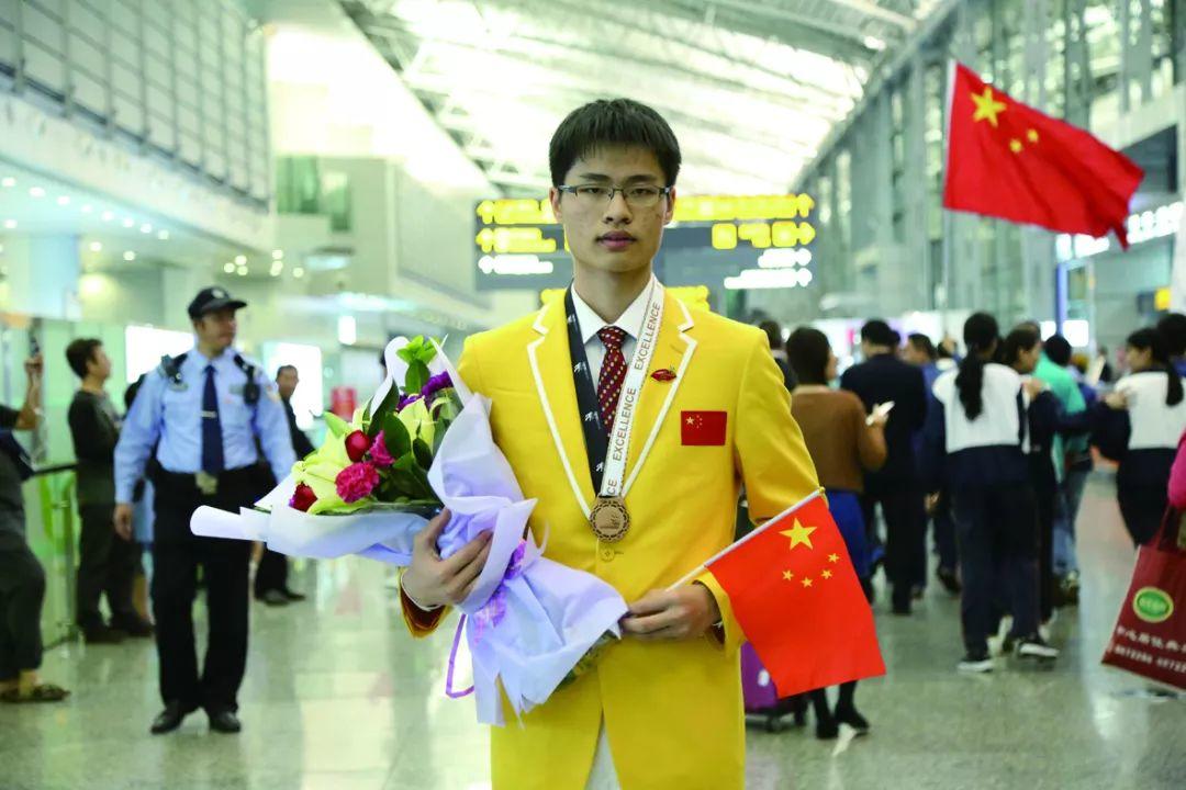 广州市轻工技师学院优秀毕业生-广东技校排名网