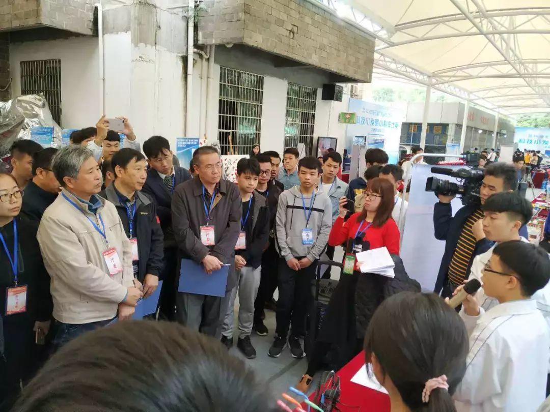 喜讯，这个系又一次双喜临门