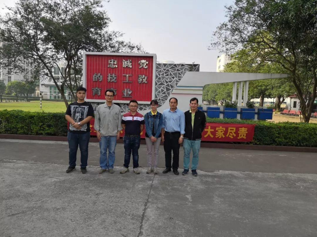 交流互动 分享收获 —— 优秀毕业生成长经历介绍