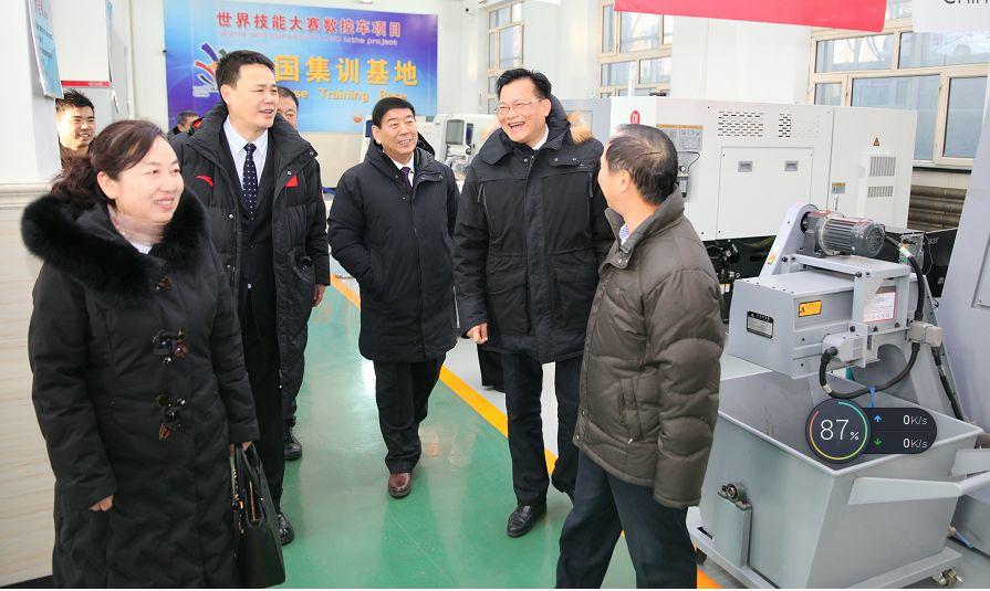 新时代新征程新使命 开启校际合作新模式——广东省机械技师学院与黑龙江技师学院在鸡西市隆重举行对口合作签约仪式