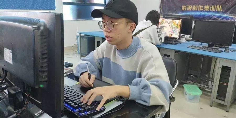 机会是留给有准备的人——信息技术产业系优秀学生李子祥