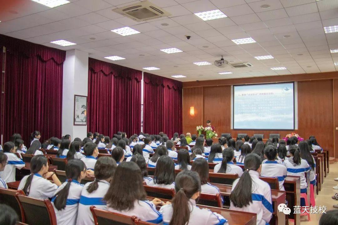 校企合作共筑“摇篮” 打造幼教人才培养新模式——我校举行幼儿教育专业校外实习基地签约仪式