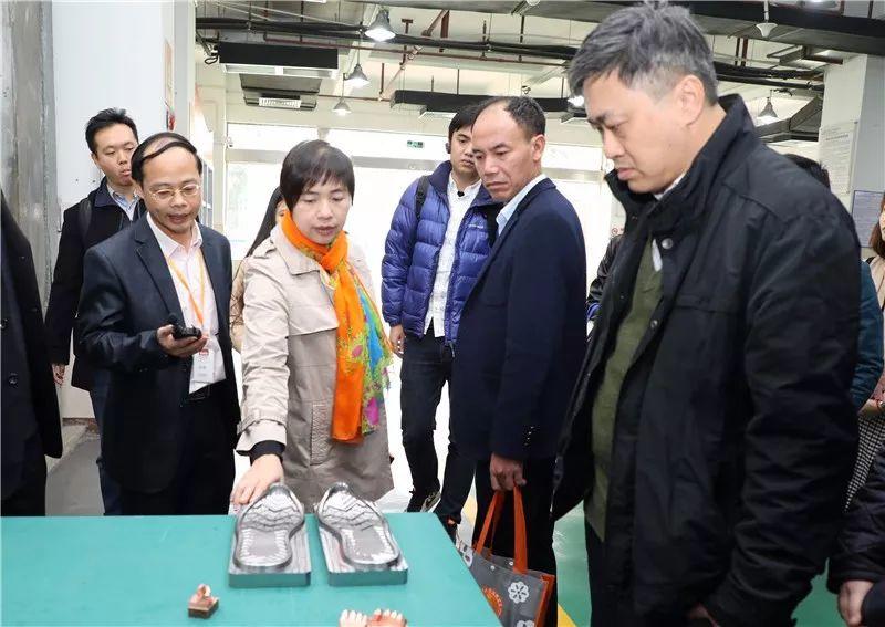 “广州工贸好犀利！”——香港空调及冷冻商会陈紫鸣会长一行考察学院有感