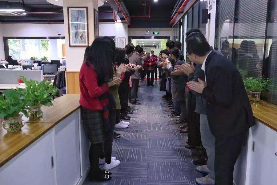 大会+利是+聚餐，广东岭南现代技师学院“硬核开工”！