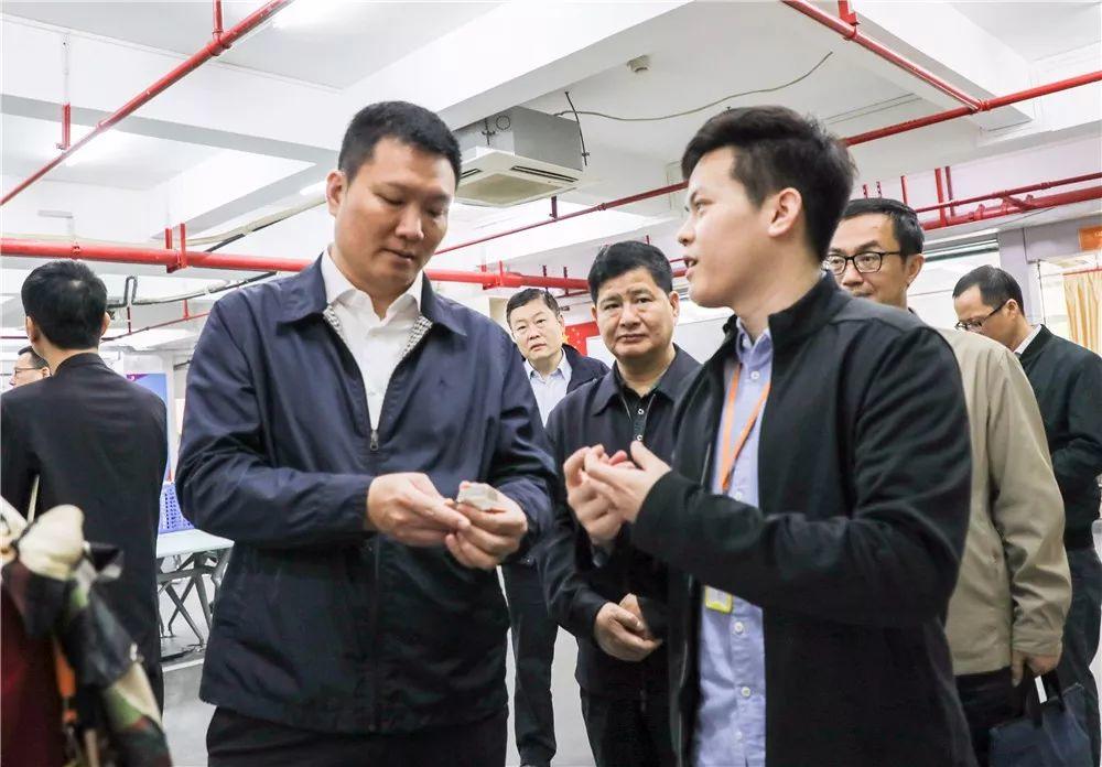 “产学结合，工贸的专业很实用！”——佛山市人社局钟飞健局长一行莅临广州工贸考察调研