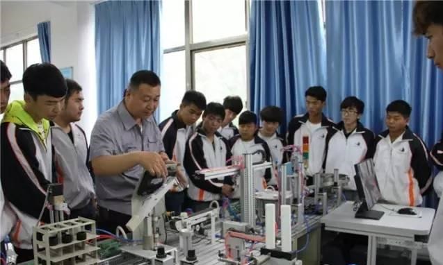 深圳市技工学校哪家好-深圳最好的中专是哪家-广东技校排名网
