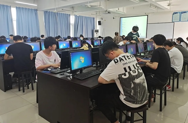 广州网络技术技工学校在哪里-中专网络技术专业-广东技校排名网