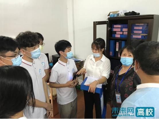 广州市白云工商技师学院开展食堂开放日活动，让师生感受“舌尖上的安全”-广东技校排名网