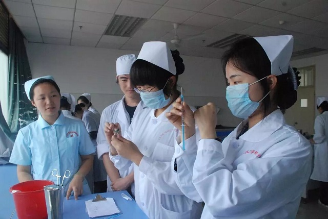 东莞市卫校技工学校有哪些-医护专业前景如何-广东技校排名网