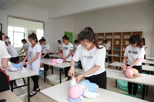 江门学前教育技术学校有哪些-学前教育的发展前景-广东技校排名网