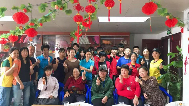 珠海市工贸技工学校志愿者赴“聚智助残”高校助残创意设计项目康园见面会-广东技校排名网