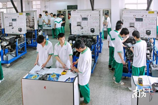 就业很抢手,可直升本科!今年广东400所中职学校计划招生30万人-广东技校排名网