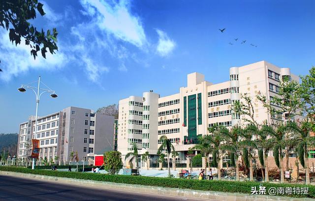 广东汕尾公办国家重点技工学校二期扩建工程，项目总投资9.6亿-广东技校排名网