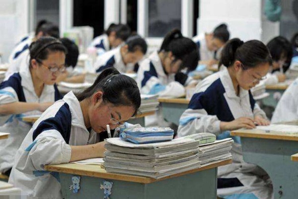 广东省中专比较好还是技工学校比较好-中专和技校区别-广东技校排名网