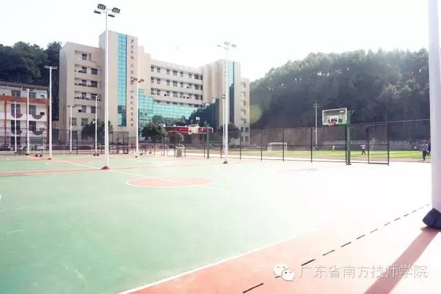 广东省南方技师学院广州校区欢迎您！